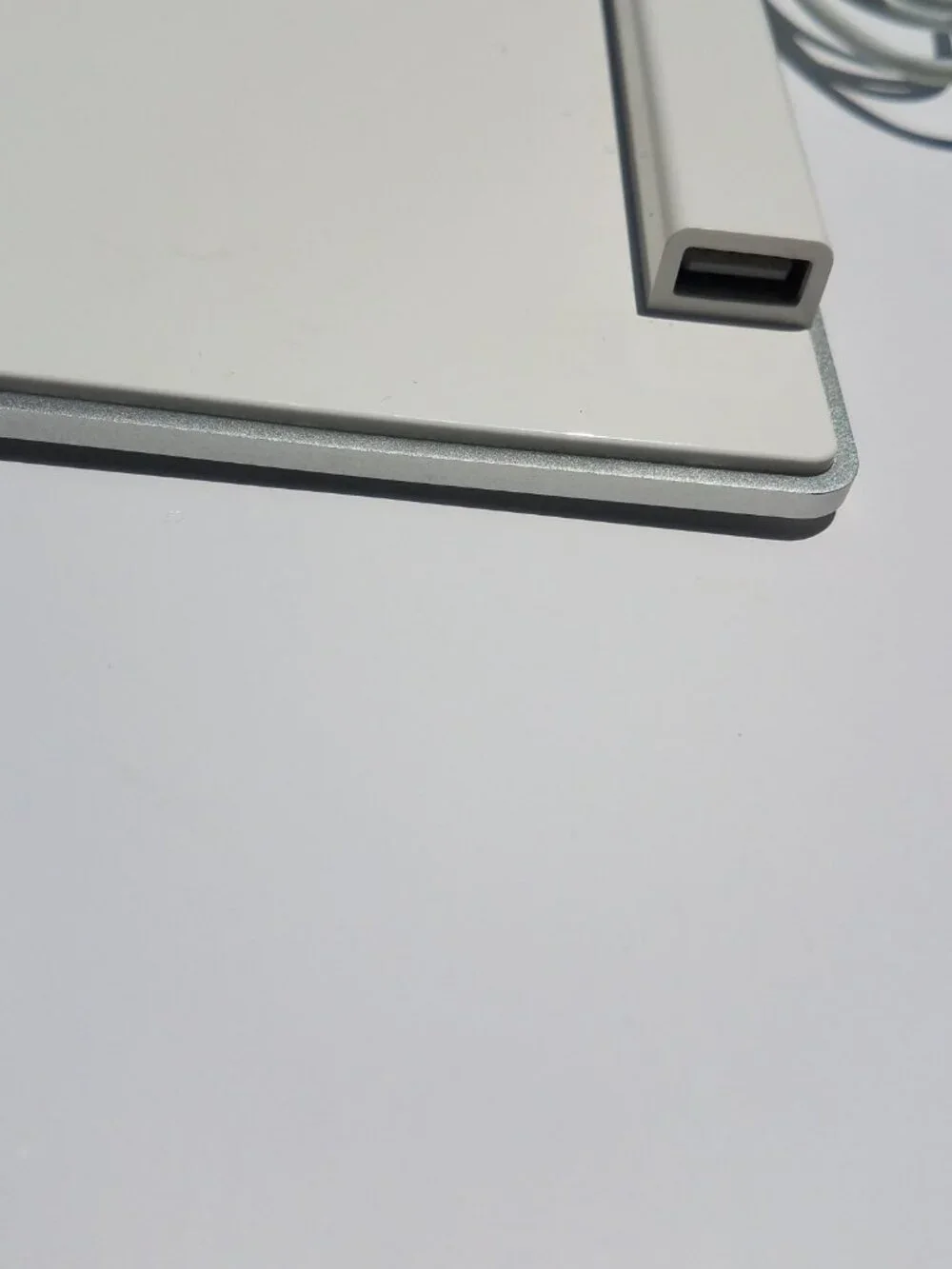 Apple White Aluminum USB Wired Keyboard A1243 and Apple wired Mouse A1152